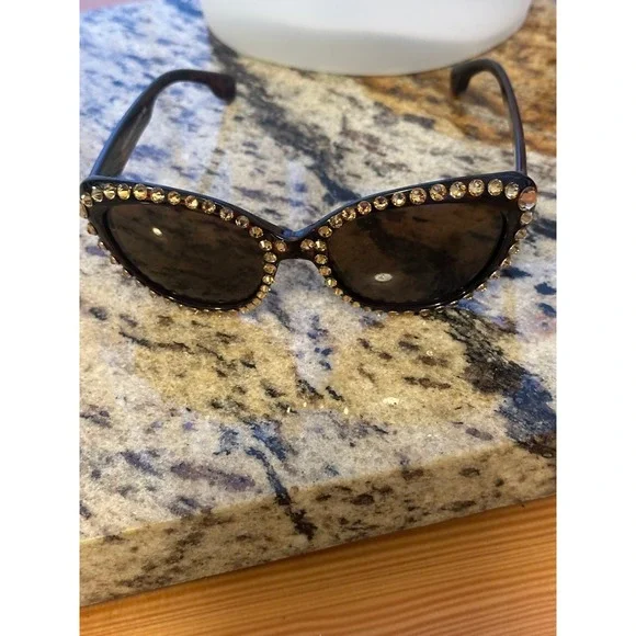Sunglasses Hollywood Cat Eye, Made In Italy Comes With Case New Festival Beach - Picture 2 of 10